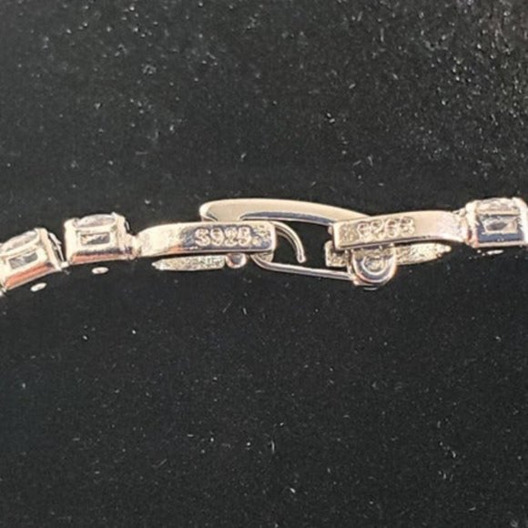 925 Silver 1ct Green Emerald 2ct Diamond Tennis Bracelet Princess Cut Jewelry ct - Picture 4 of 11